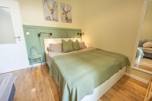 Large 3BR Apartment - Prague 1 - Sleeps 8 - Elevator - Self Check in, Praga (zdjęcie 7)
