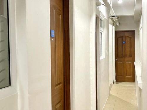 Exterior view, airobedz ZOBEL ROXAS- A Value Hotel in Sta. Mesa / Paco