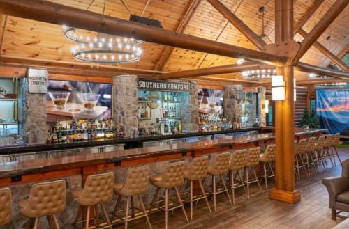 Highly-rated bar