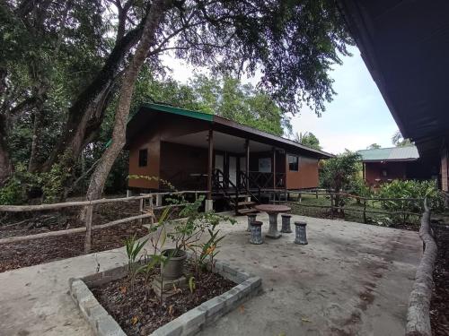 Borneo Kelip Kelip Lodge Beaufort in Kuala Penyu