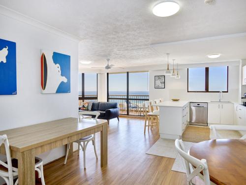 Beach Palms Holiday Apartments in Palm Beach