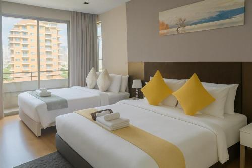The Wooden Nest Warm Stay at Sukhumvit 8, Bangkok