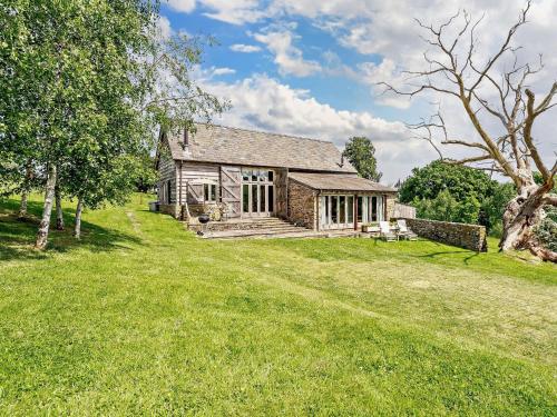 2 Bed in Pandy 66630 gîte à louer Llancillo Castle