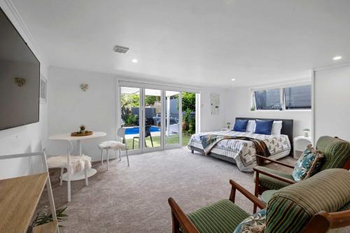 Amaroo - poolside studio near Pukekura Park, New Plymouth (foto 3)