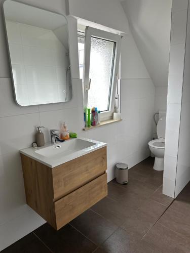 HAI2 - Modern Unterkunft mit Einzelzimmer in Hainburg
