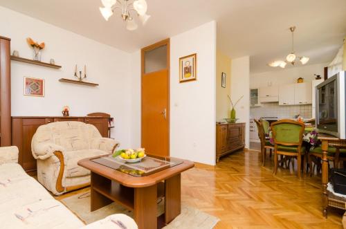 Apartment TIHA - image 6