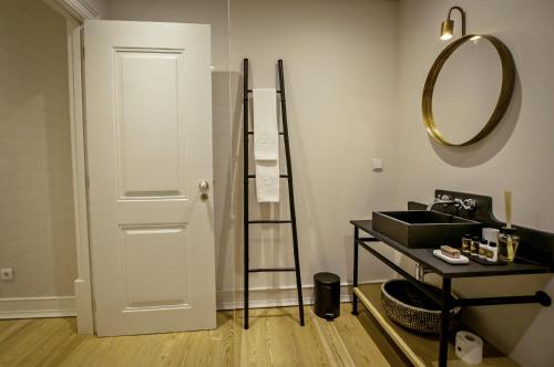 Almaria - Ex Libris Apartments | Chiado - image 14