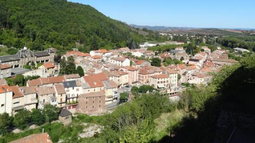 Gîte Dourdou - Les Hauts de Camarès · Brusque