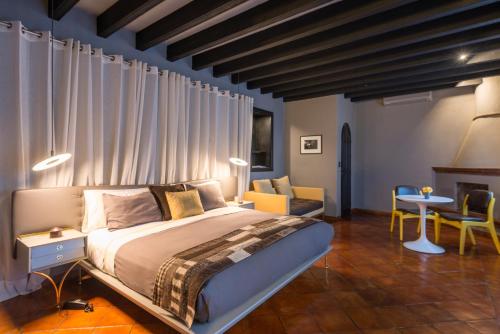 B&B San Miguel de Allende - Dos Casas Hotel & Spa - Bed and Breakfast San Miguel de Allende