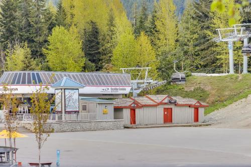 Powders Edge by LaTour Hotels and Resorts in Whistler, Canada