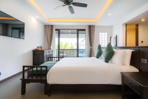 1 queen bed