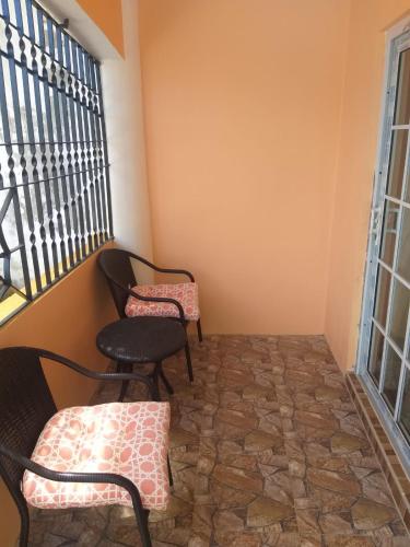 Hideaway Cozy Place with patio, Ocho Rios