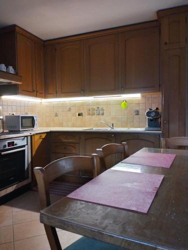 مطبخ, Trilocale Freita Myholidaylivigno in Teola