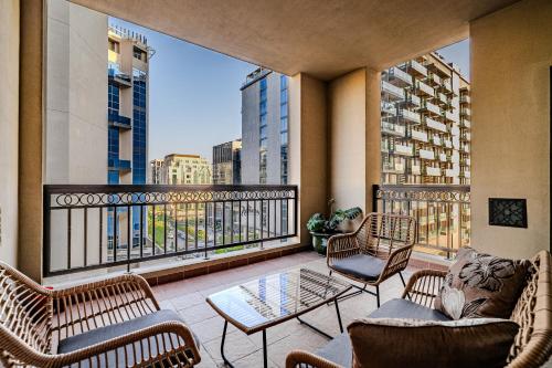 Stylish 2 bedroom apartment with Maid Room I Fairmont South Residence I Palm Jumeirah, Дубай (фото 7)