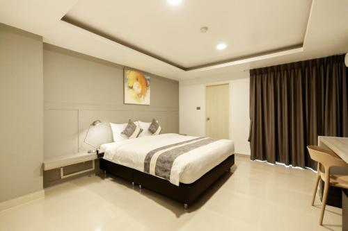 UTD8 Hotel and Residence, Bangkok