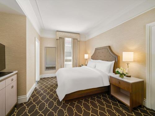 The Fairmont Palliser Gold Experience Room Type - Junior King Suite