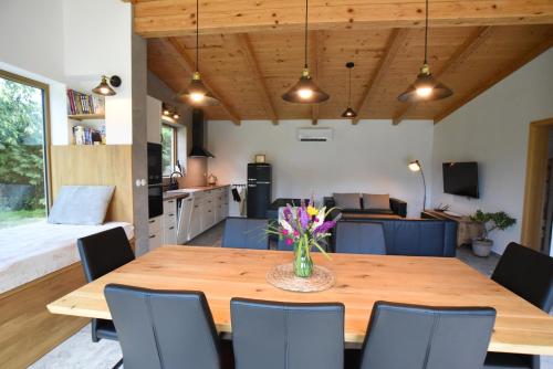 บริการและสิ่งอำนวยความสะดวก, Apartmán Farma Byzhradec (Apartman Farma Byzhradec) in โวเดราดี