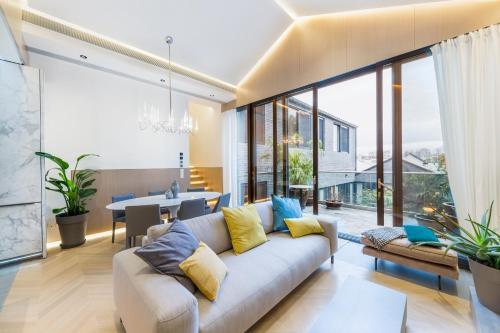 Ravissant loft avec une belle terrasse - Location saisonnière - Courbevoie