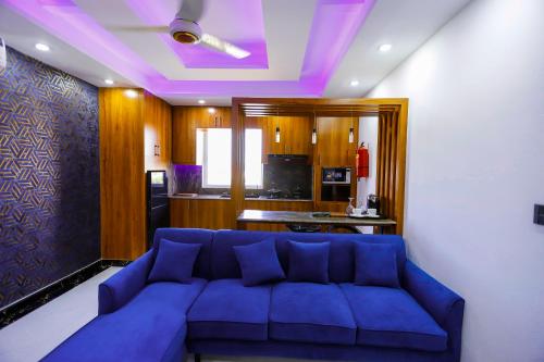 Qinwan Hotel & Suites - image 12