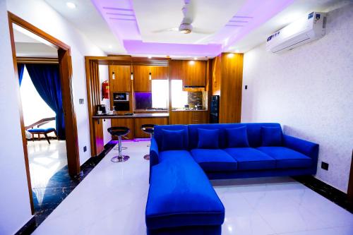 Qinwan Hotel & Suites - image 2
