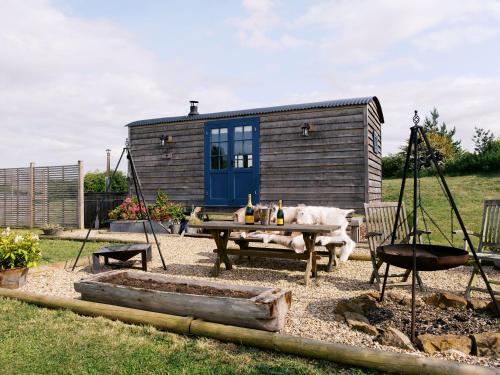 Lillie's Shepherds Hut at Shepherds Lodge Retreat and Wellness gîte à louer Elton And Orston Railway Station