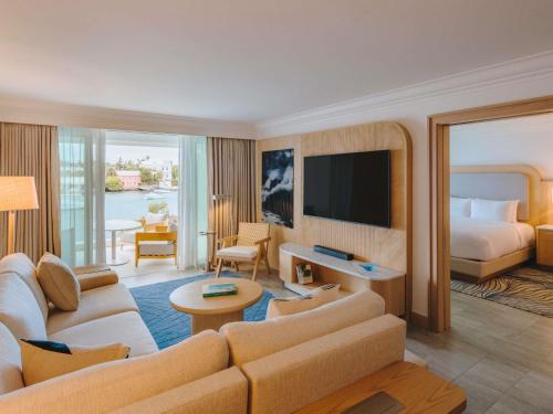 Hamilton Princess & Beach Club - A Fairmont Managed Hotel in ハミルトン