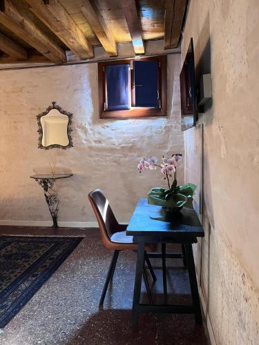 Casanova Hideaway - image 4