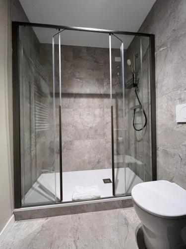 Casanova Hideaway - image 8