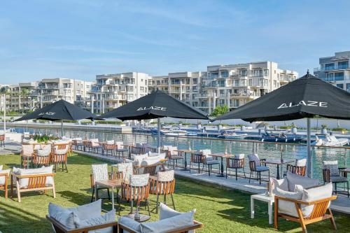 Restauracja, Marassi Boutique Hotel-Marina 1 in Al-Alamajn