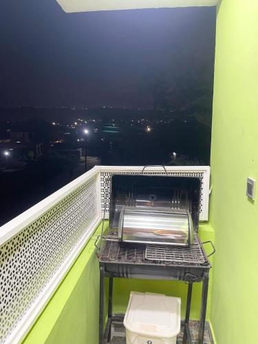 3-in-1 Stylish City Condo with Private Rooftop for Guest and Guest Visitors Only in Amasaman