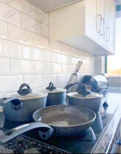 The Felix Apartments - 1 Bedroom - WIFI - FREE Parking in ﻿弗利特威克