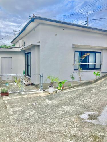 お宿イヌとネコと