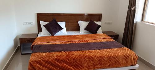 . Hotel Gunj The Garden