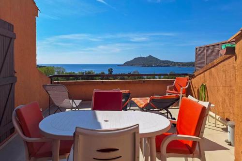 Agay Getaway by the Sea in Agay