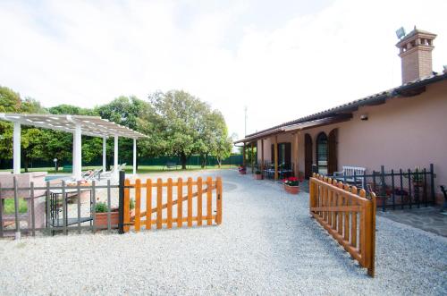 Villa Asia Deluxe in คาสติลีออเน เดล ลาโก