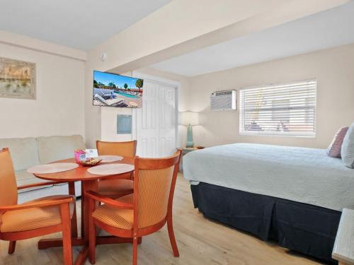 Bella Sirena Inn in St. Pete Beach (FL)