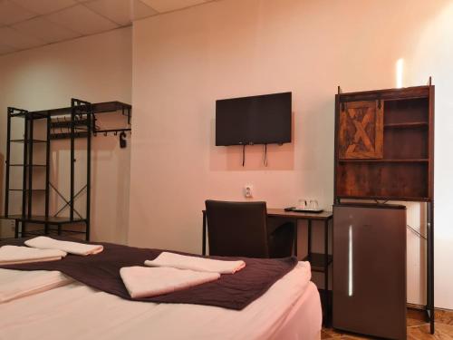 Hotel Montenegro - image 8