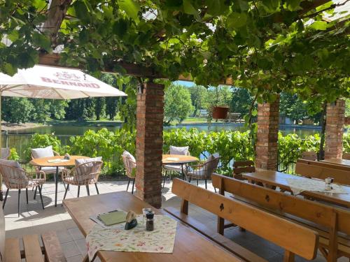 Radunka - Restaurace, Penzion a Wellness in 奧帕瓦