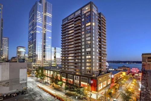 Newmark Tower - image 12