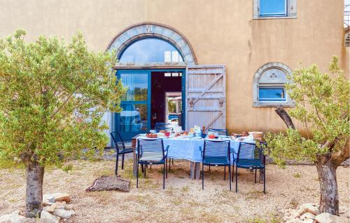 Viesnīcas āriene, Awesome Home In Cazelles, Agel in Agel