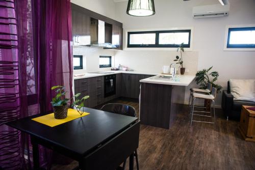 Facilities, Como Retreat - two bedroom villa in Perth