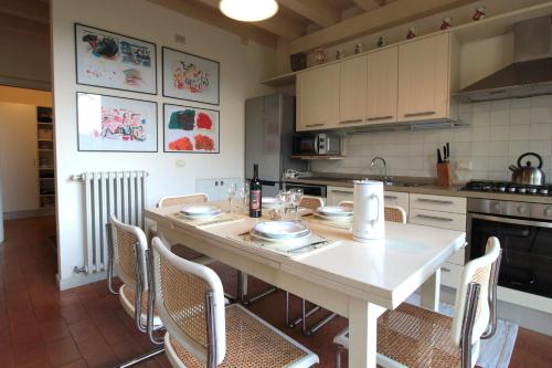 廚房, Calicantus, Verona, Pool, Wifi in 科隆諾拉艾科利