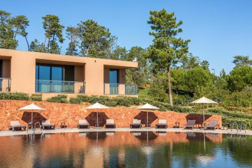 Basen, NAU Morgado Golf & Country Club in Portimao