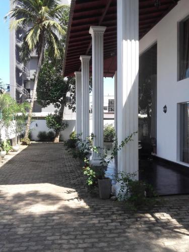 The Kingston Hotel Kelaniya