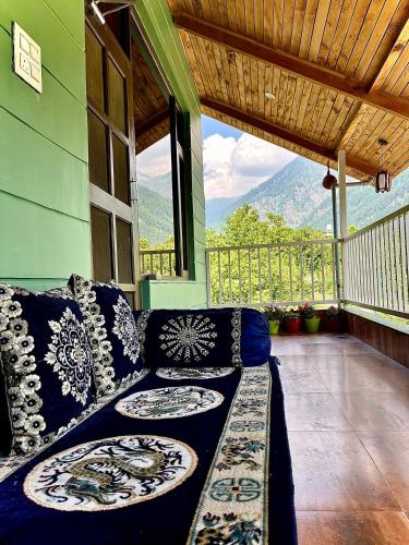 Cloud Culture Villa in Bharhka