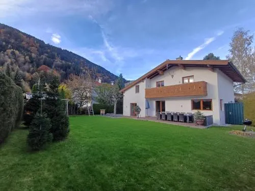 Chalet Hohe Tauern - Steinbock Lodges in Zell am See, Österreich