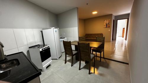 kuhinja, Apartamento completo em Petrópolis (Apartamento completo em Petropolis) in Fazenda Inglesa