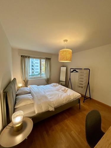 Simple 2BR Apartment with Natural Light, Zúrich (foto 10)