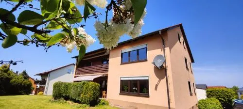 Seenland Getaway - Haus am Berg in Pleinfeld, Deutschland