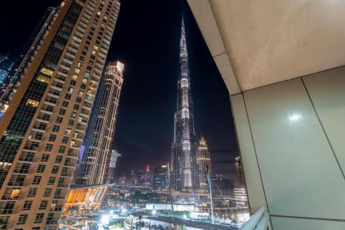 GuestReady - Stunning Burj View | Near Dubai Mall, Dubaj